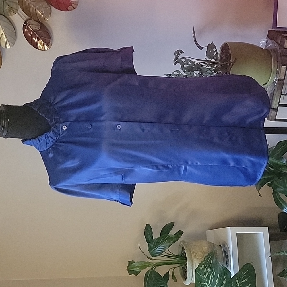 Royal Blue Worthington button-down front short sleeve Blouse